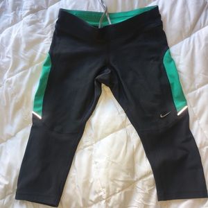 Women’s Nike leggings sz: small